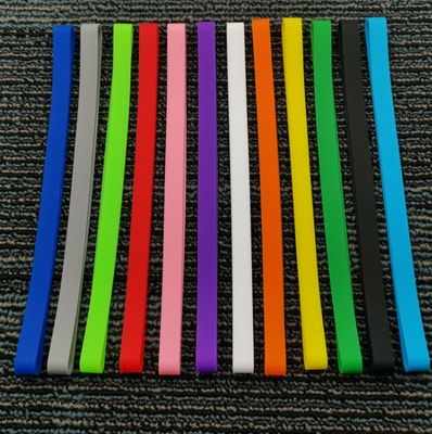 柔軟で色とりどりの シリコン 包帯