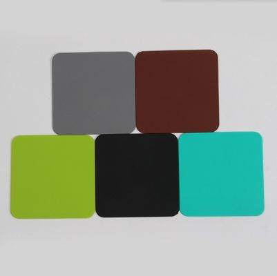 スリップ防止シリコンカップコースター テーブル装飾の飲み物のための耐熱コースター