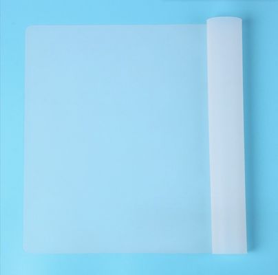 スタックされた方角色彩の防滑シリコン飲料コースター カップ パッド マット デザインスタイル 無